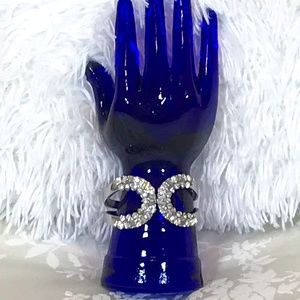 Silver Tone Clasp Cuff Bracelet With Rhinestone Design